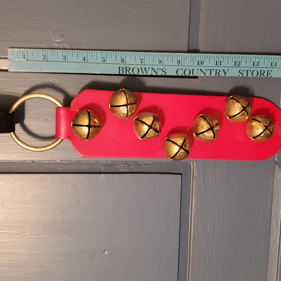 Vintage MBS Sleigh Bells Red Leather Brass Christmas Holiday Door Decoration - Picture 5 of 7